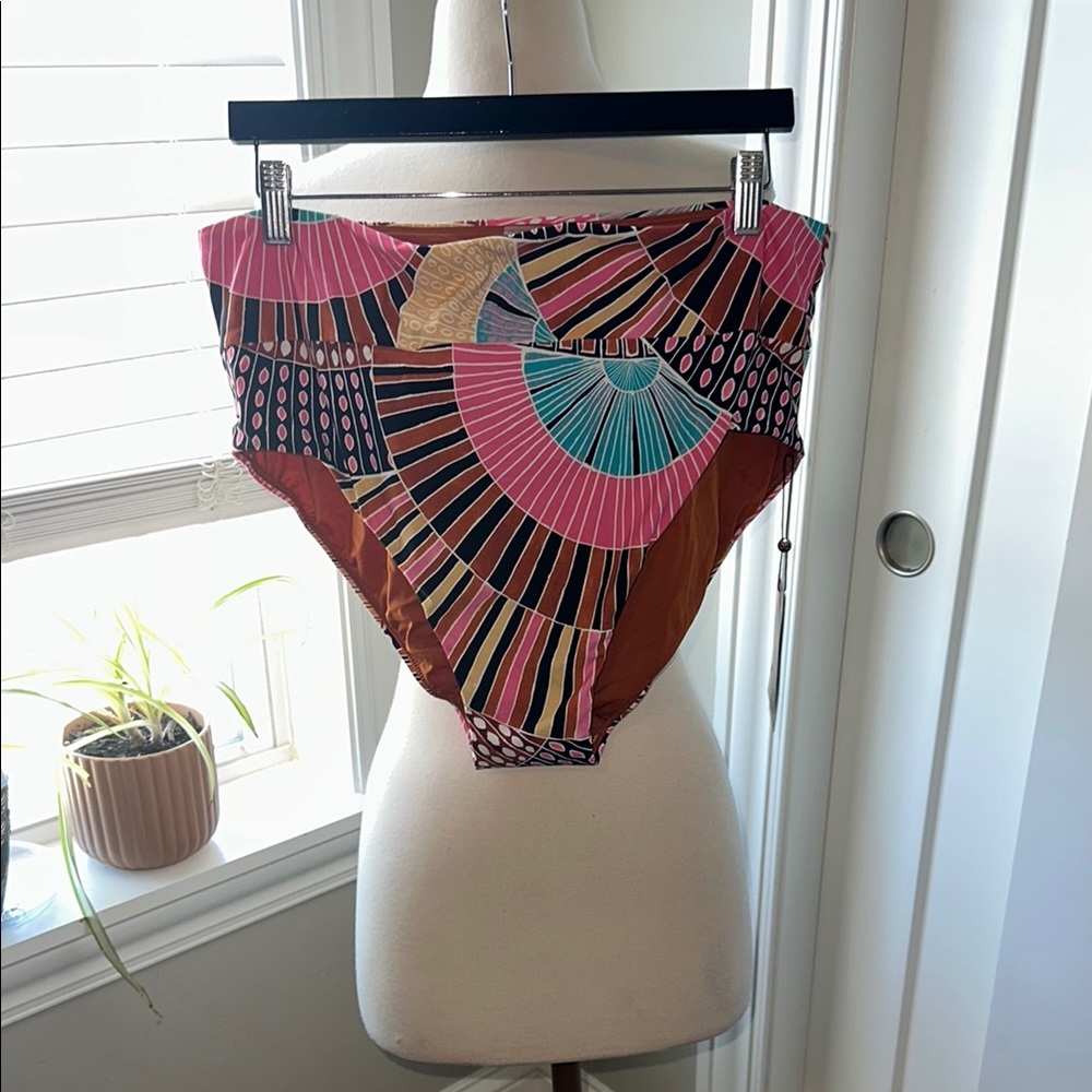 Calia Multicolor Geometric Bikini Bottom Lycra Wide Band Moderate Seat Coverage